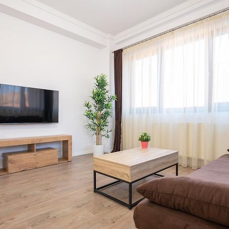 Tei Apartments Oradea Ngoại thất bức ảnh